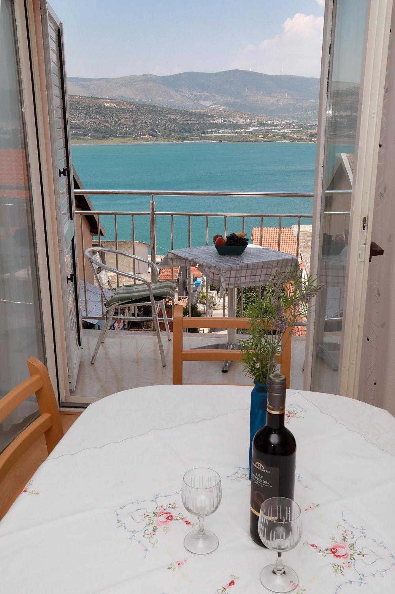 טרוגיר Apartments Mandaric מראה חיצוני תמונה