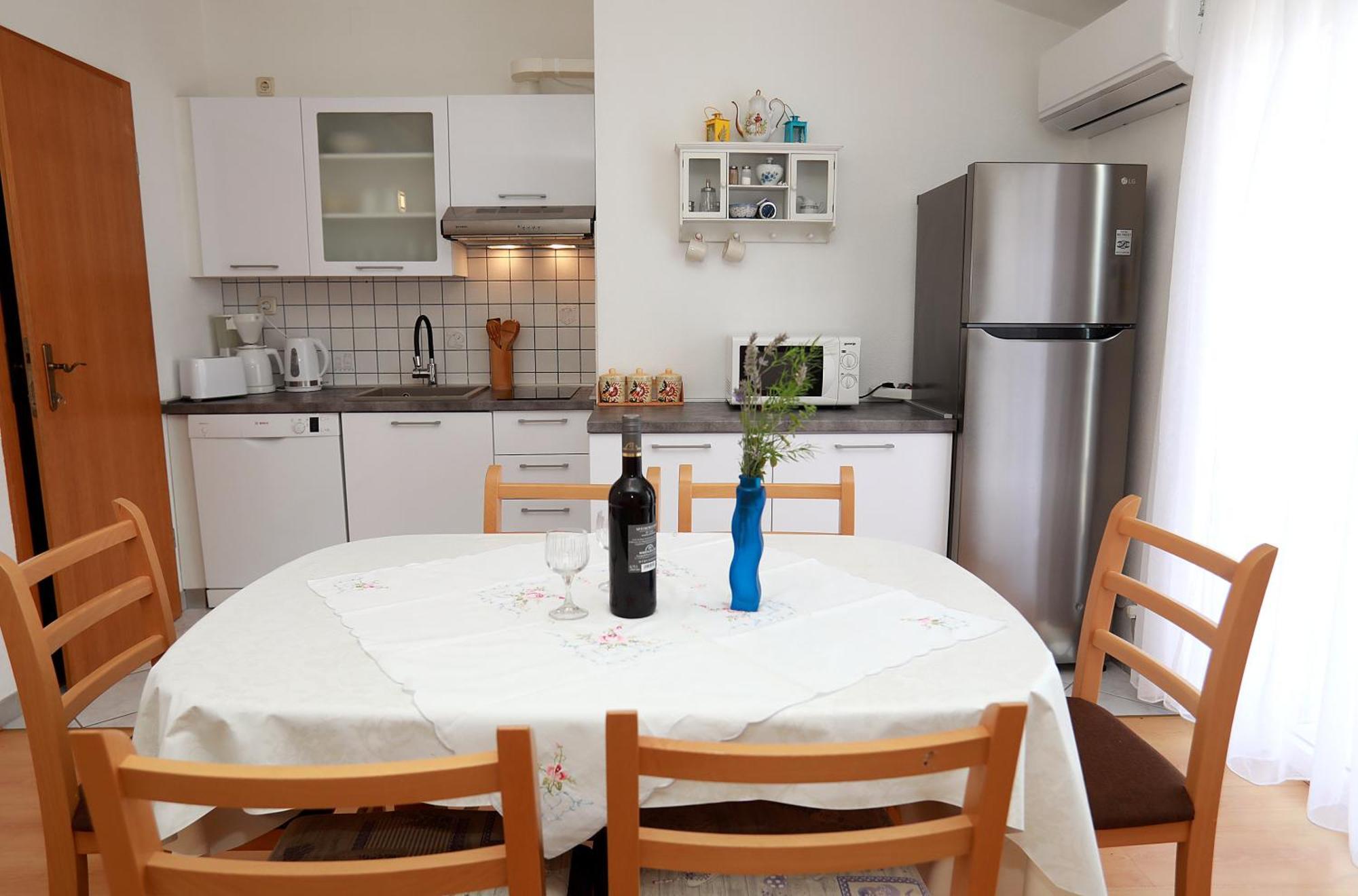 טרוגיר Apartments Mandaric מראה חיצוני תמונה
