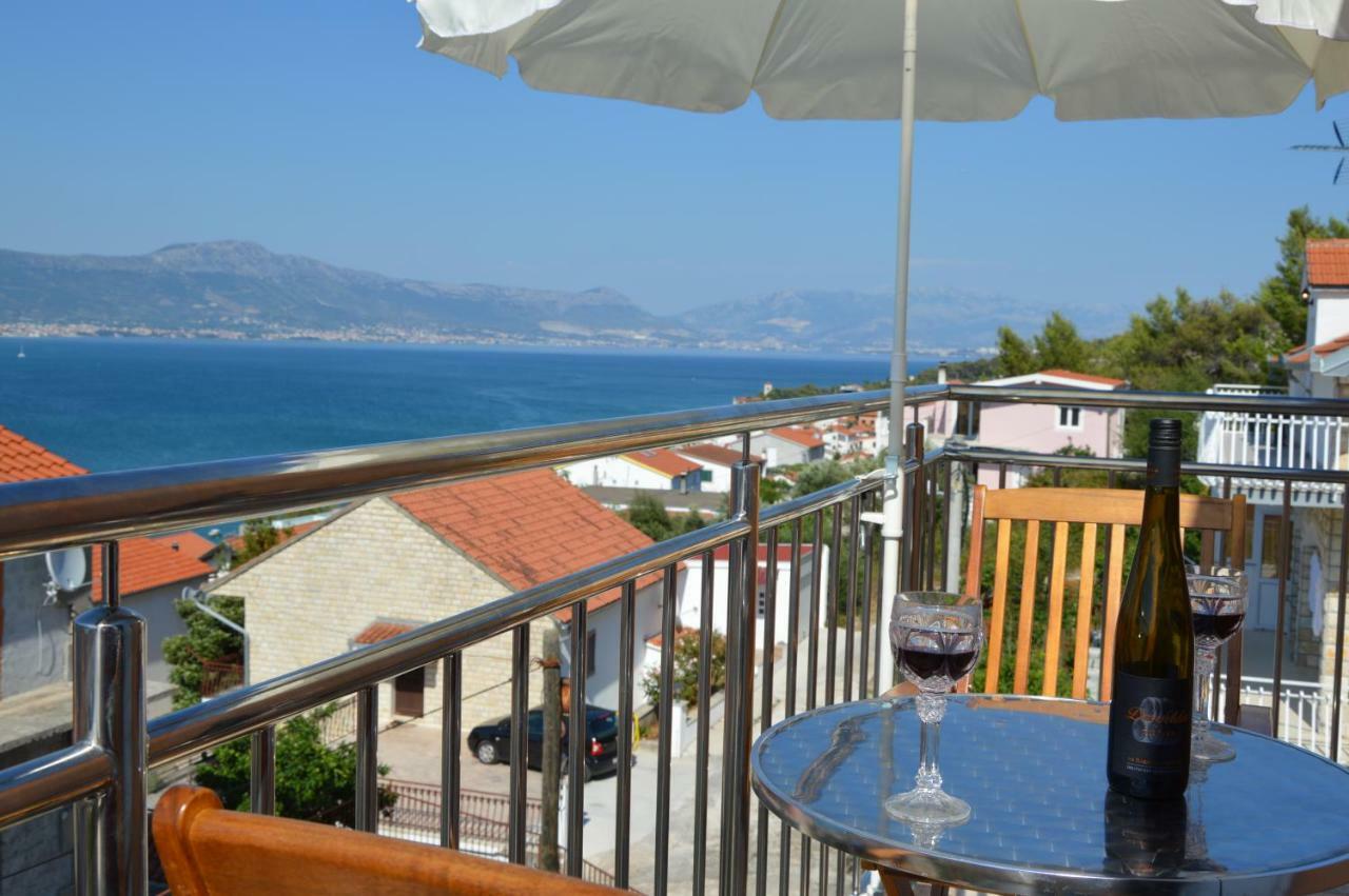 טרוגיר Apartments Mandaric מראה חיצוני תמונה