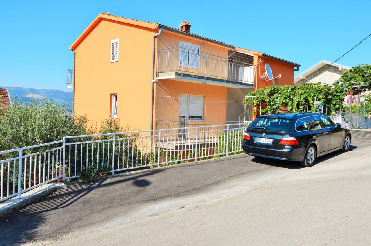 טרוגיר Apartments Mandaric מראה חיצוני תמונה