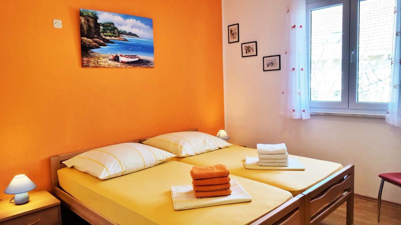 טרוגיר Apartments Mandaric מראה חיצוני תמונה