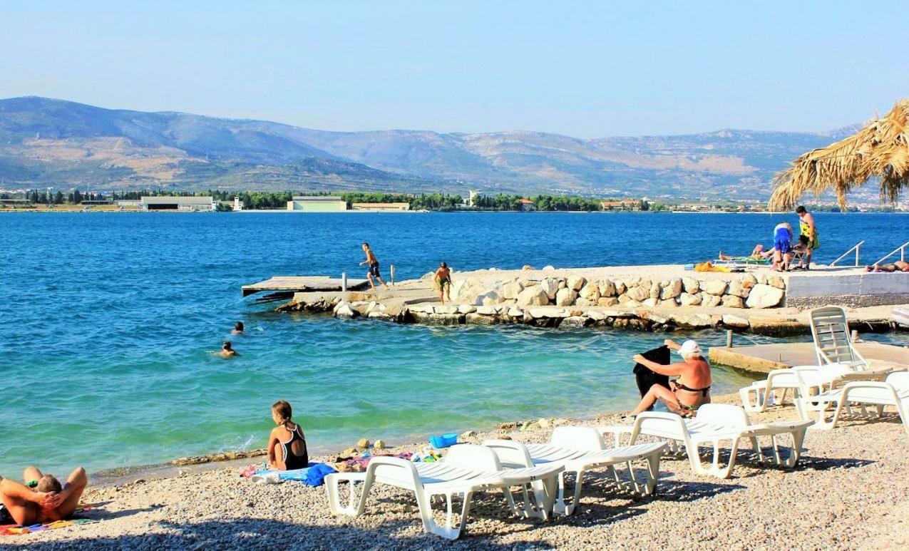 טרוגיר Apartments Mandaric מראה חיצוני תמונה